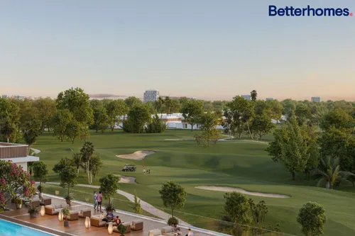 2 Bedrooms Apartment in Golf Point