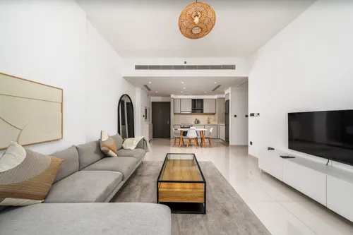 1 Bedroom Apartment in Sunrise Bay Tower 1