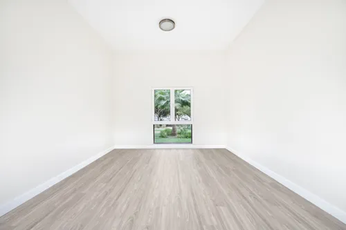  Apartment in Building 38 to Building 107