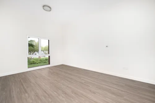  Apartment in Building 38 to Building 107