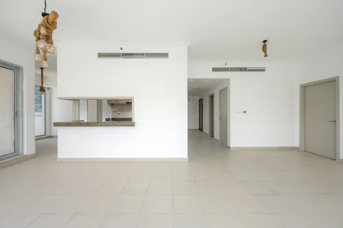 2 Bedrooms Apartment in Paloma Tower