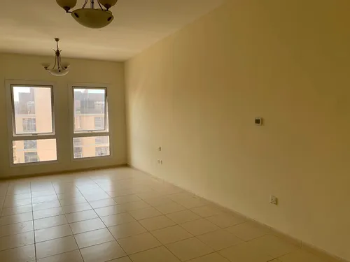  Apartment in Maple 1