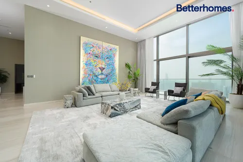 Luxury | Penthouse | Vacant Now