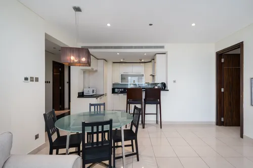 2 Bedrooms Apartment in Bonnington Tower