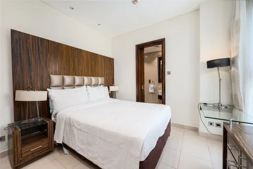 2 Bedrooms Apartment in Bonnington Tower