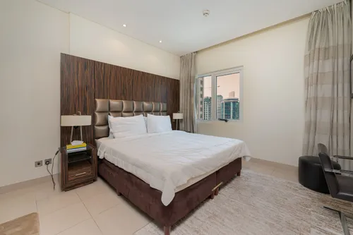 2 Bedrooms Apartment in Bonnington Tower