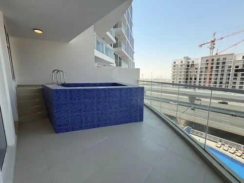 3 Bedrooms Apartment in Gemz by Danube