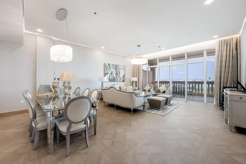 Exclusive | Fully Upgraded | Vacant Now