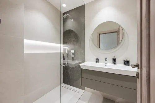 3 Bedrooms Apartment in Kempinski Palm Residence