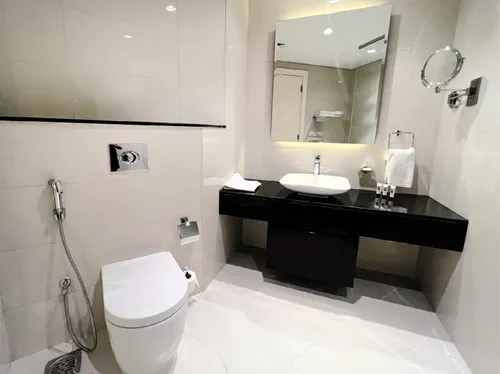 2 Bedrooms Apartment in Damac Majestine