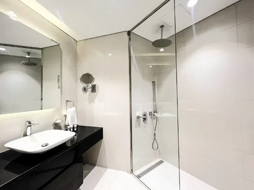 2 Bedrooms Apartment in Damac Majestine