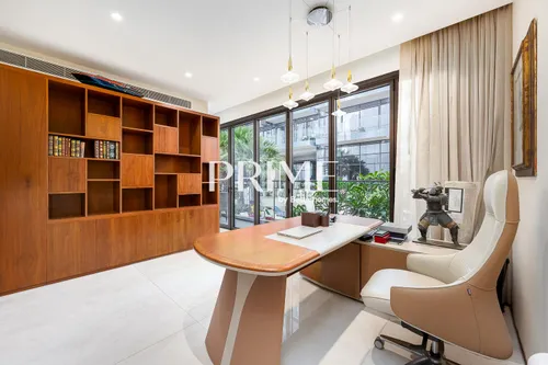 2 Bedrooms Apartment in Jumeirah Living Marina Gate