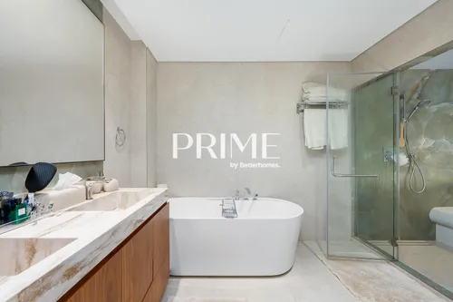 2 Bedrooms Apartment in Jumeirah Living Marina Gate