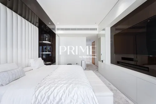 2 Bedrooms Apartment in Jumeirah Living Marina Gate