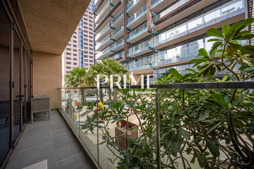 2 Bedrooms Apartment in Jumeirah Living Marina Gate