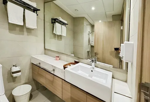  Apartment in Azizi Riviera 23