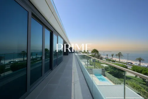 3 Bedrooms Apartment in Mansion 2