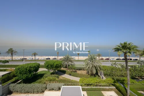 3 Bedrooms Apartment in Mansion 2