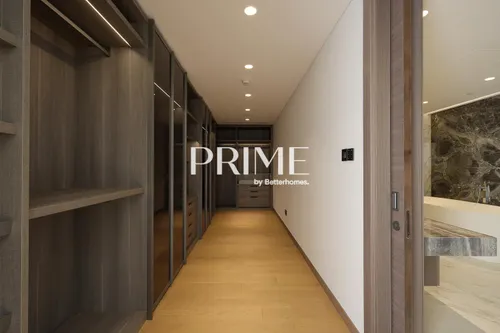 3 Bedrooms Apartment in Mansion 2