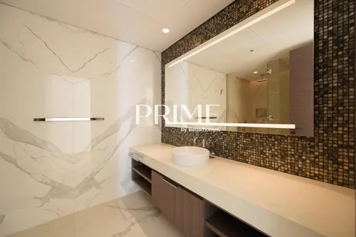 3 Bedrooms Apartment in Mansion 2