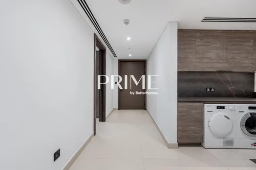 3 Bedrooms Apartment in Mansion 2