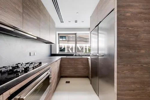 3 Bedrooms Apartment in Mansion 2