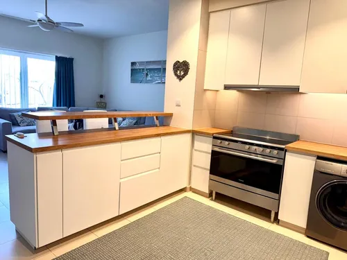 3 Bedrooms Apartment in Urbana II