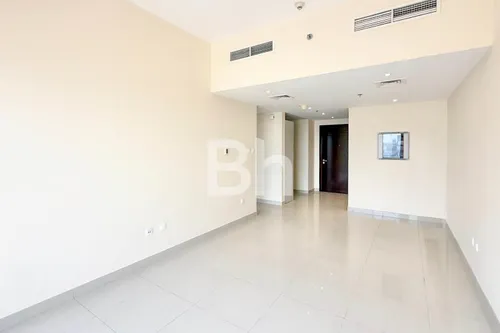 Open view | Spacious | High floor | Vacant