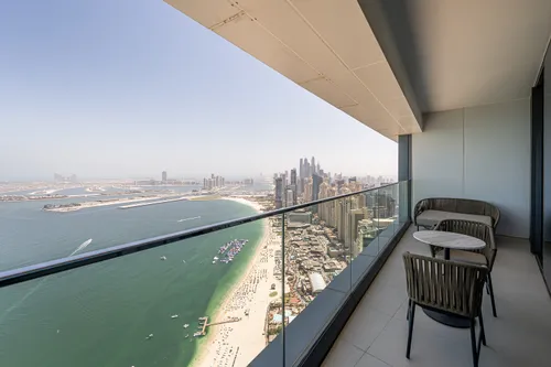 2 Bedrooms Apartment in Jumeirah Gate Tower 2