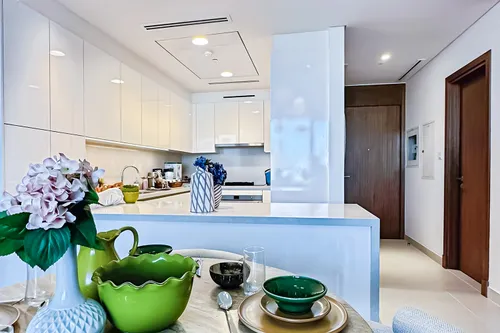 2 Bedrooms Apartment in Canal Front Residence 6
