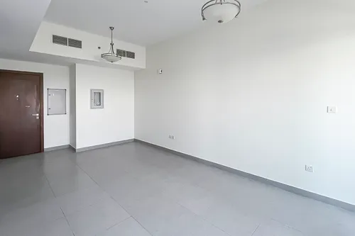 2 Bedrooms Apartment in Ikarus Tower