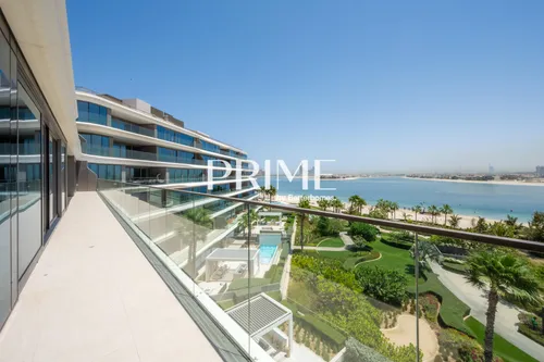 4 Bedrooms Apartment in Mansion 1