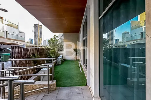 Courtyard | Maids + Storage | Rented