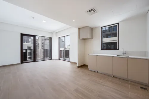 1 Bedroom Apartment in Grove at Creek Beach Building 2