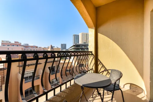 1 Bedroom Apartment in Diamond Views 3