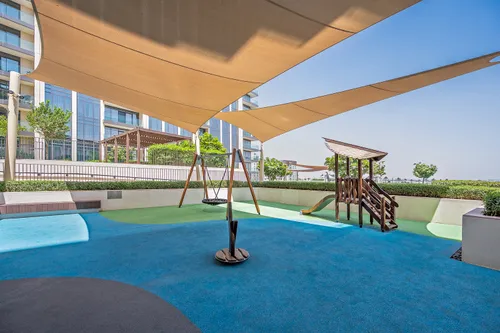 2 Bedrooms Apartment in The Cove Building 1