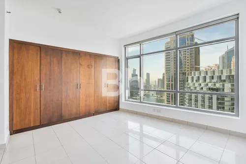 2 Bedrooms Apartment in Fairfield Tower