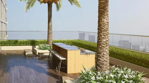 4 Bedrooms Apartment in Canal Residence
