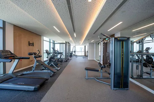 4 Bedrooms Apartment in Canal Residence
