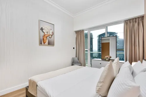 1 Bedroom Apartment in Mayfair Residency