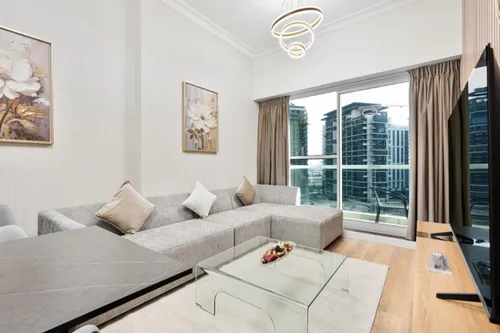 1 Bedroom Apartment in Mayfair Residency