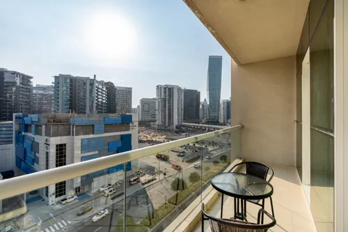 1 Bedroom Apartment in Mayfair Residency
