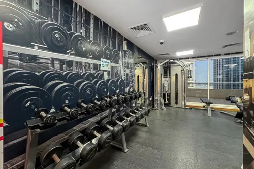 1 Bedroom Apartment in Mayfair Residency