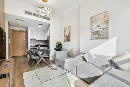 1 Bedroom Apartment in Mayfair Residency