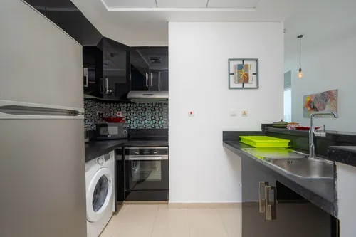 1 Bedroom Apartment in Botanica Tower