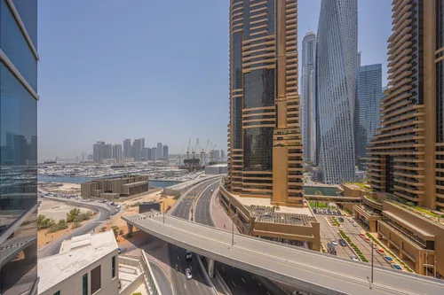 1 Bedroom Apartment in Botanica Tower
