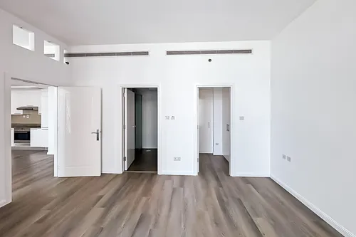 1 Bedroom Apartment in Bay Square