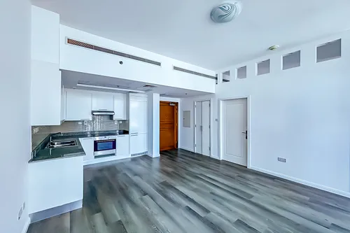 1 Bedroom Apartment in Bay Square