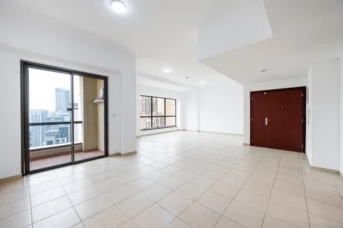 Unfurnished | High Floor | Marina Views