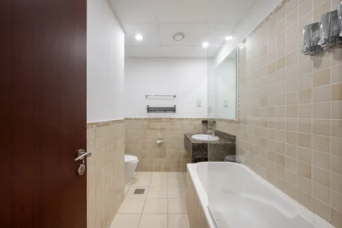 3 Bedrooms Apartment in Rimal 5